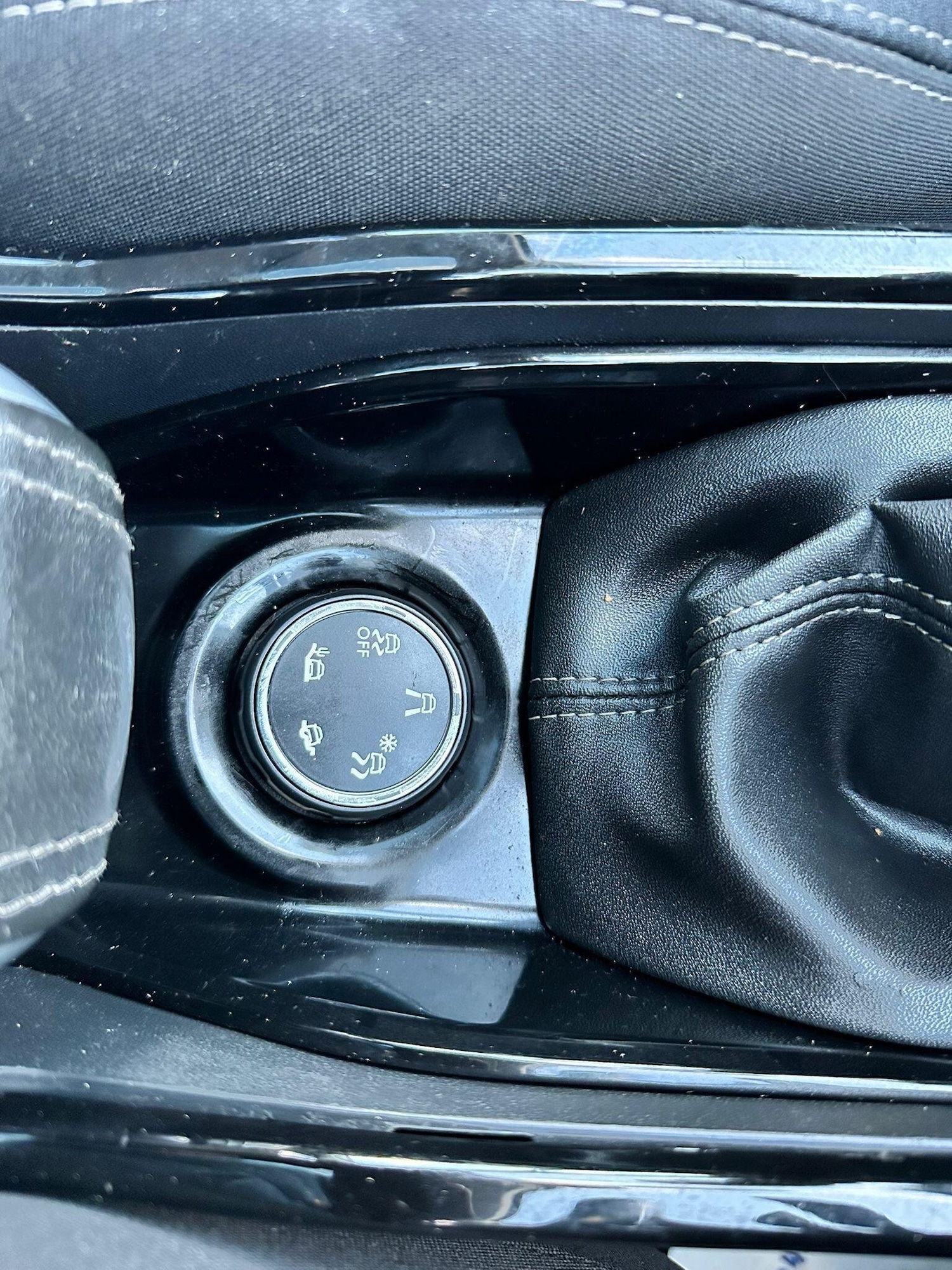 Used Peugeot 2008 2018 for sale - 76794316: Photo 25