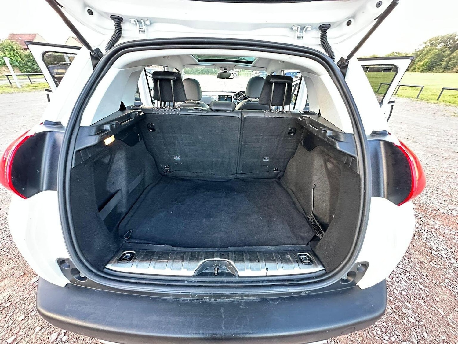 Used Peugeot 2008 2018 for sale - 76794316: Photo 33