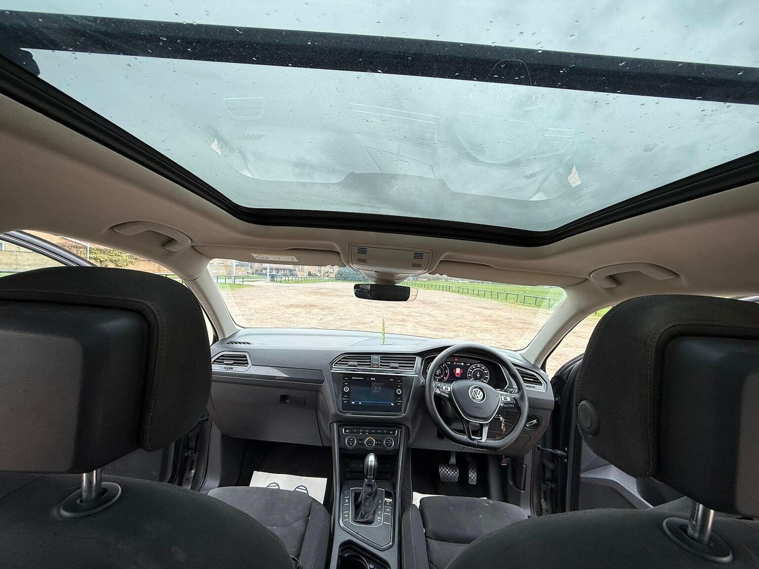 Used Volkswagen Tiguan 2017 for sale - 77915757: Photo 11