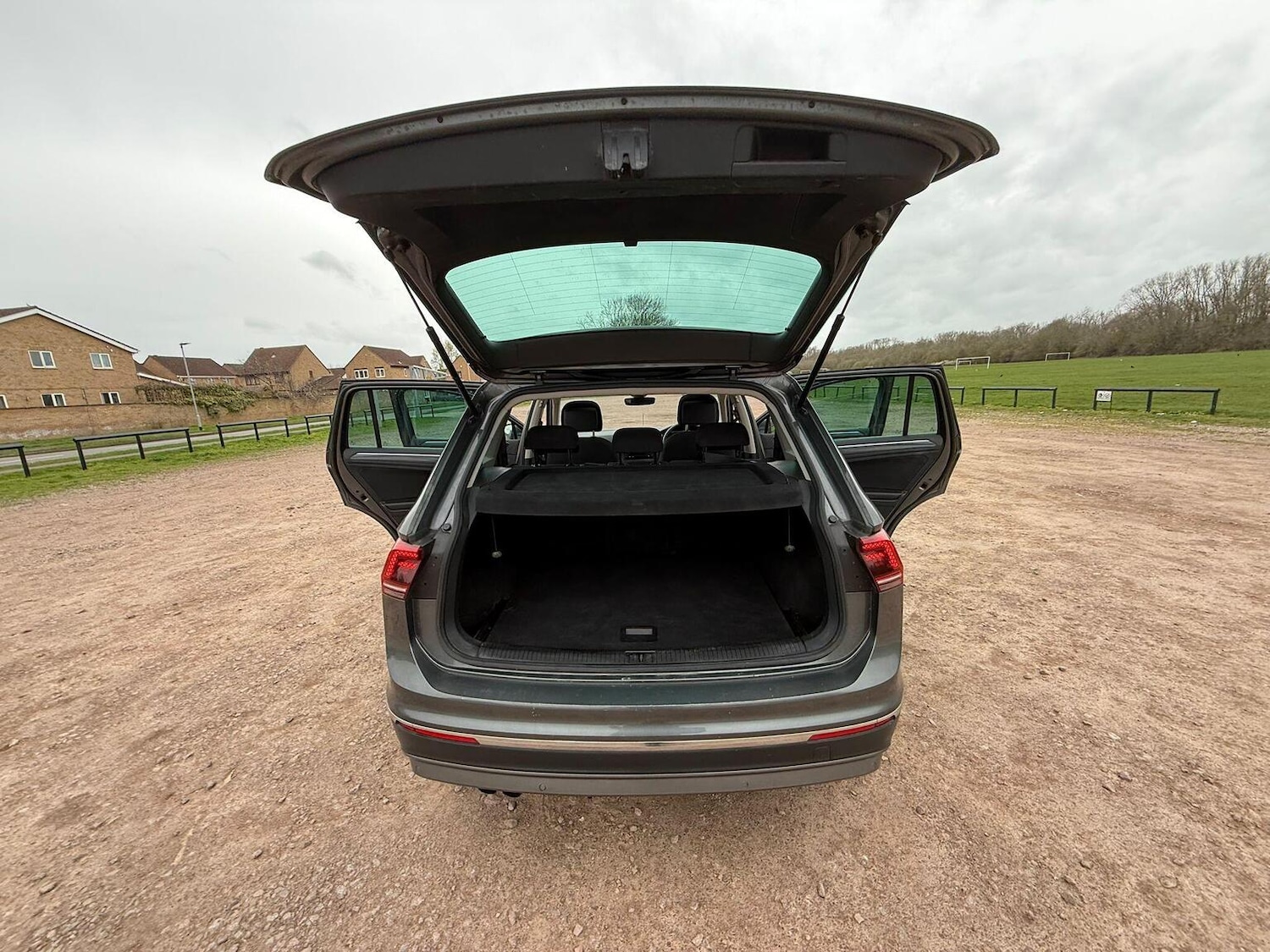 Used Volkswagen Tiguan 2017 for sale - 77915757: Photo 27