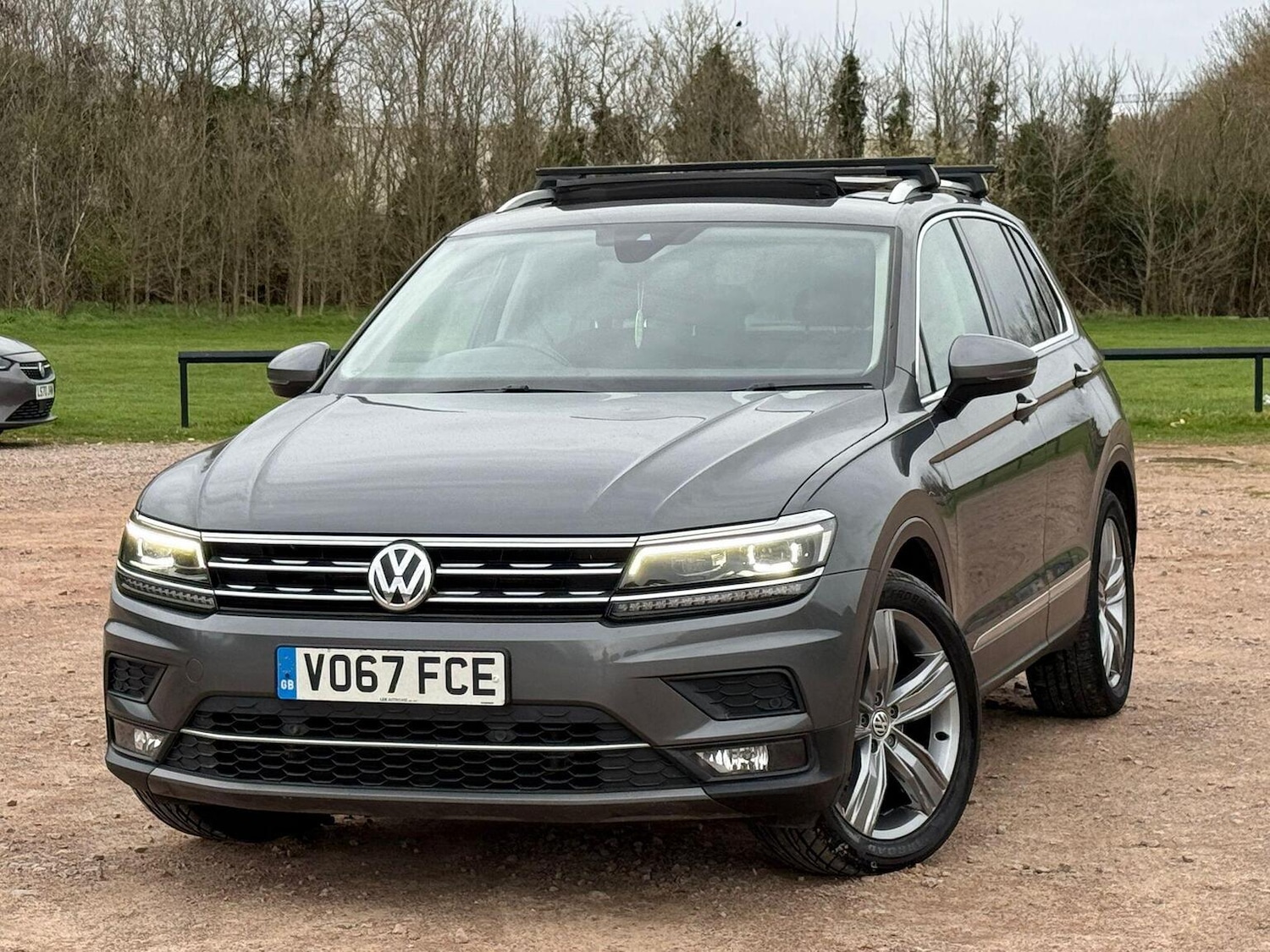 Used Volkswagen Tiguan 2017 for sale - 77915757: Photo 3
