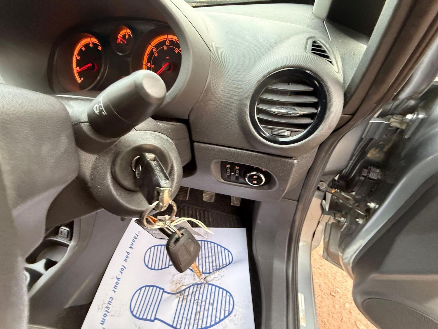 Used Vauxhall Corsa 2013 for sale - 77567531: Photo 15