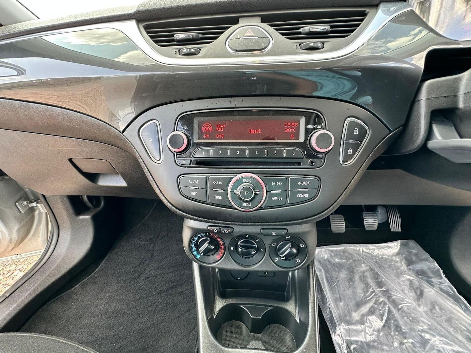 Used Vauxhall Corsa 2015 for sale - 76794322: Photo 16