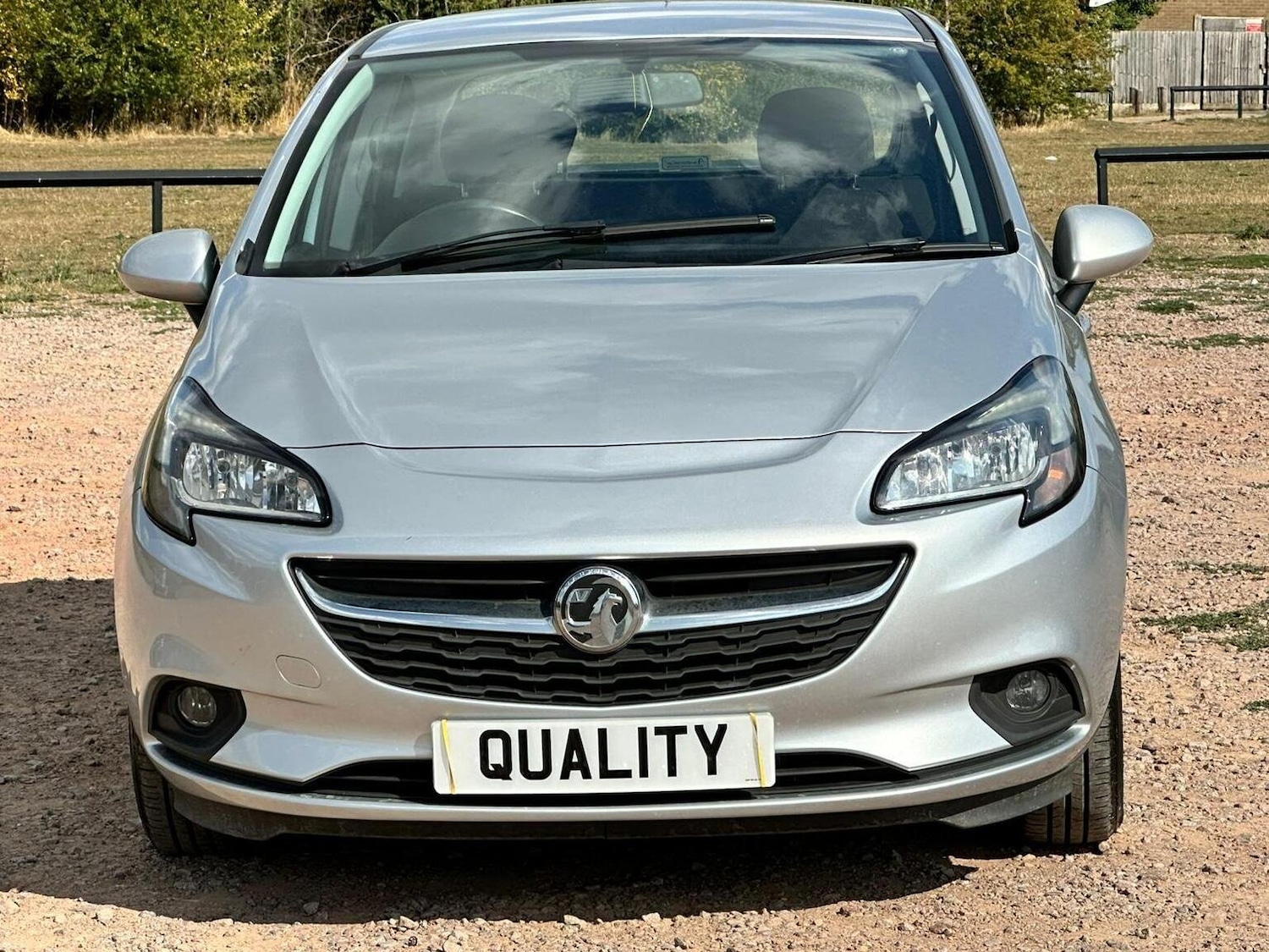 Used Vauxhall Corsa 2015 for sale - 76794322: Photo 2