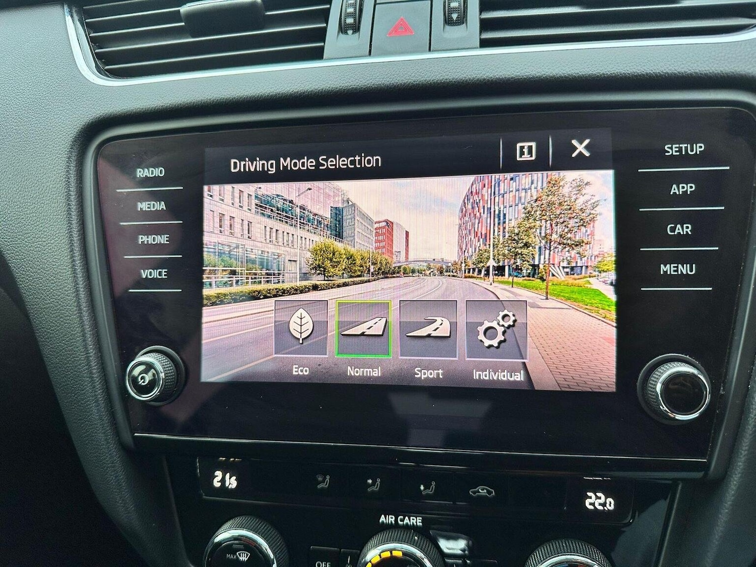 Used Skoda Octavia 2017 for sale - 76249305: Photo 25