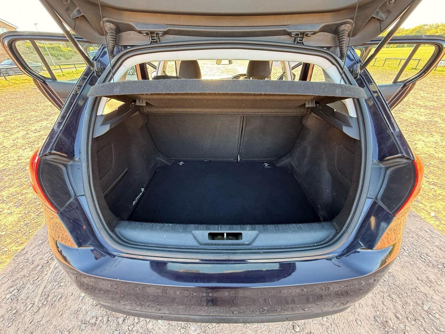 Vehicle 28