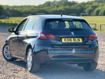 Used Peugeot 308 2016 for sale - 74640156: Photo