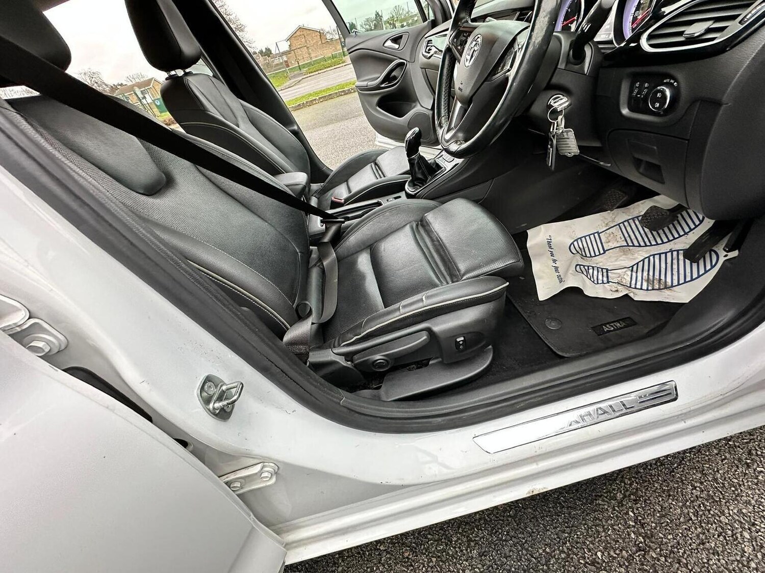 Used Vauxhall Astra 2017 for sale - 77687616: Photo 15