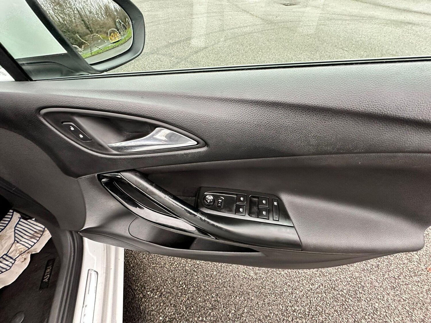 Used Vauxhall Astra 2017 for sale - 77687616: Photo 25