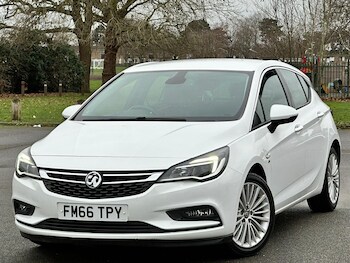 Used Vauxhall Astra 2017 for sale - 77687616: Photo