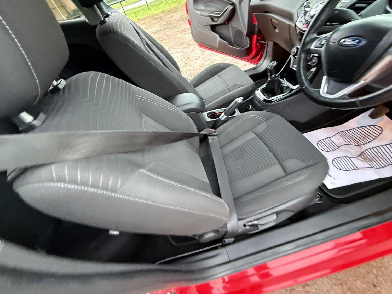 Used Ford Fiesta 2013 for sale - 77423536: Photo 24