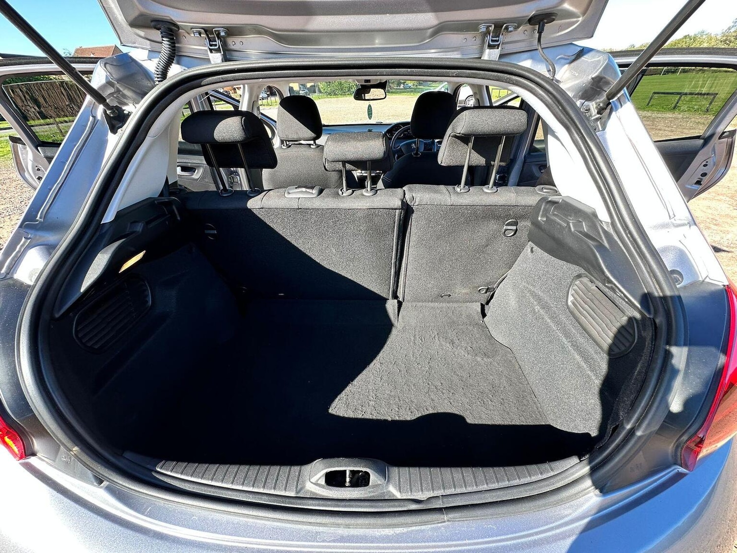 Used Peugeot 208 2019 for sale - 77173086: Photo 28