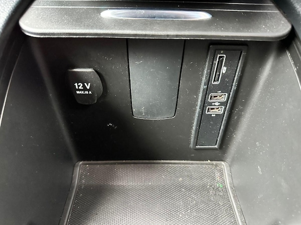 Used Mercedes-Benz V-Class 2017 for sale - 75731289: Photo 26