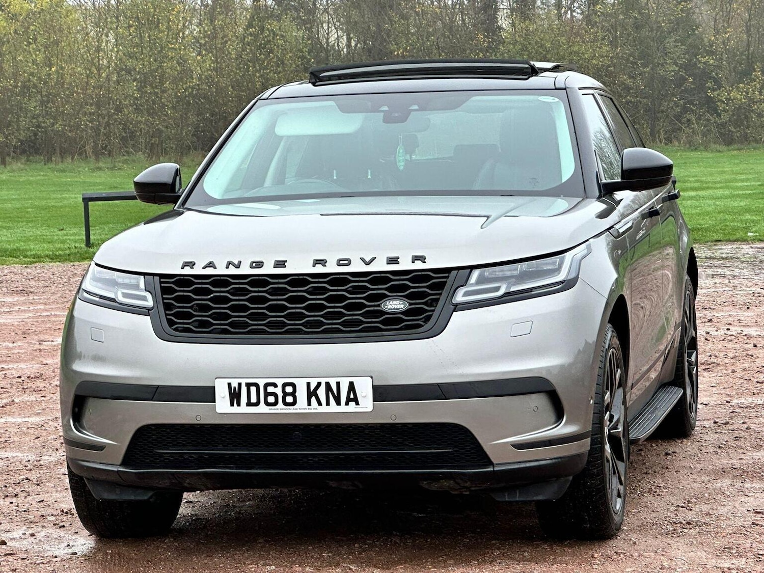 Used Land Rover Range Rover Velar 2018 for sale - 76605800: Photo 6