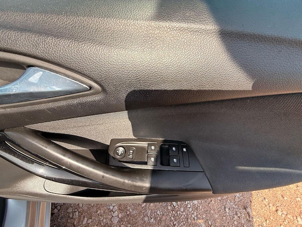 Used Vauxhall Astra 2017 for sale - 75438071: Photo 23