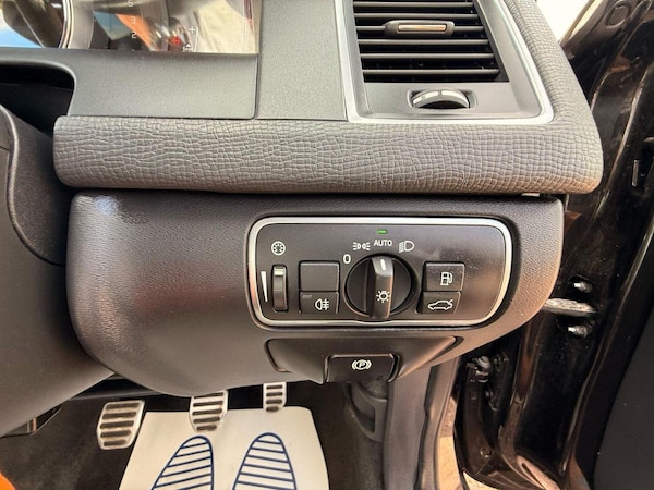 Used Volvo XC60 2016 for sale - 75325647: Photo 37