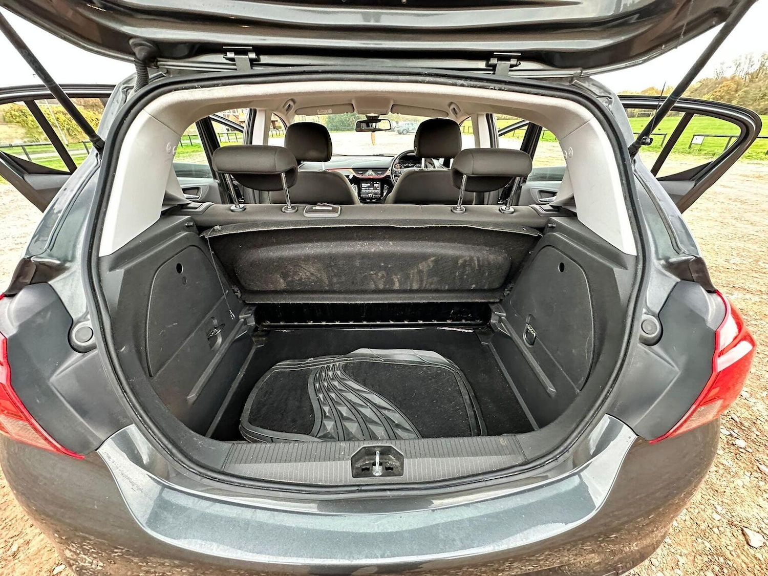 Used Vauxhall Corsa 2017 for sale - 76521037: Photo 27