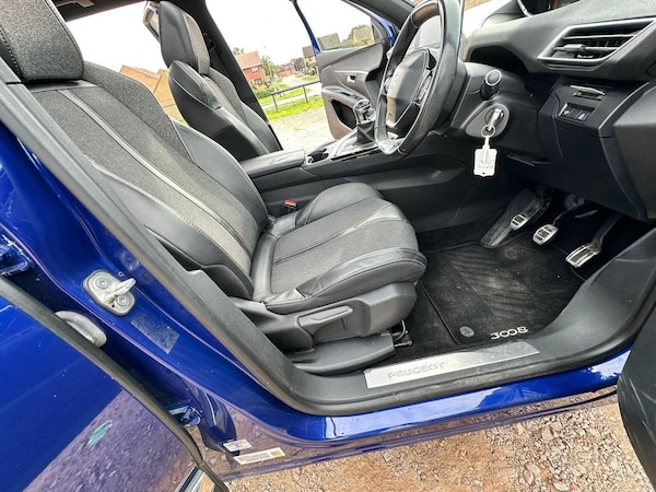 Used Peugeot 3008 2017 for sale - 76156717: Photo 18