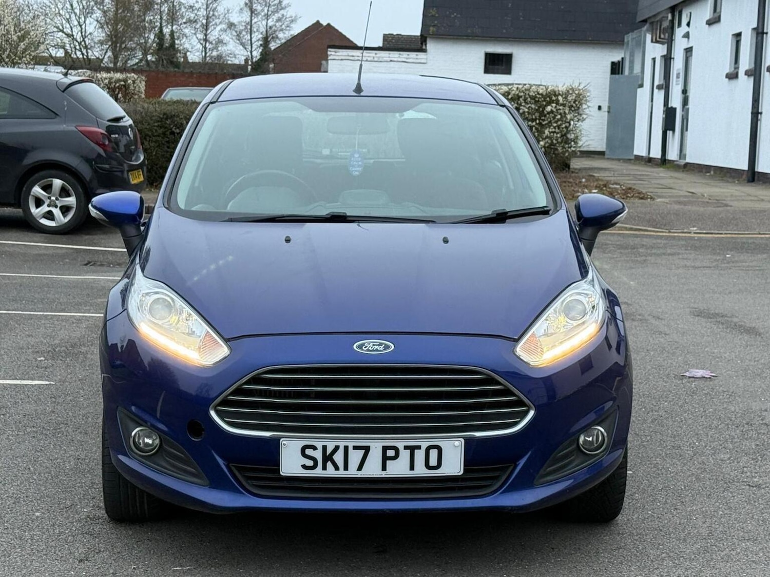 Used Ford Fiesta 2017 for sale - 77906629: Photo 2