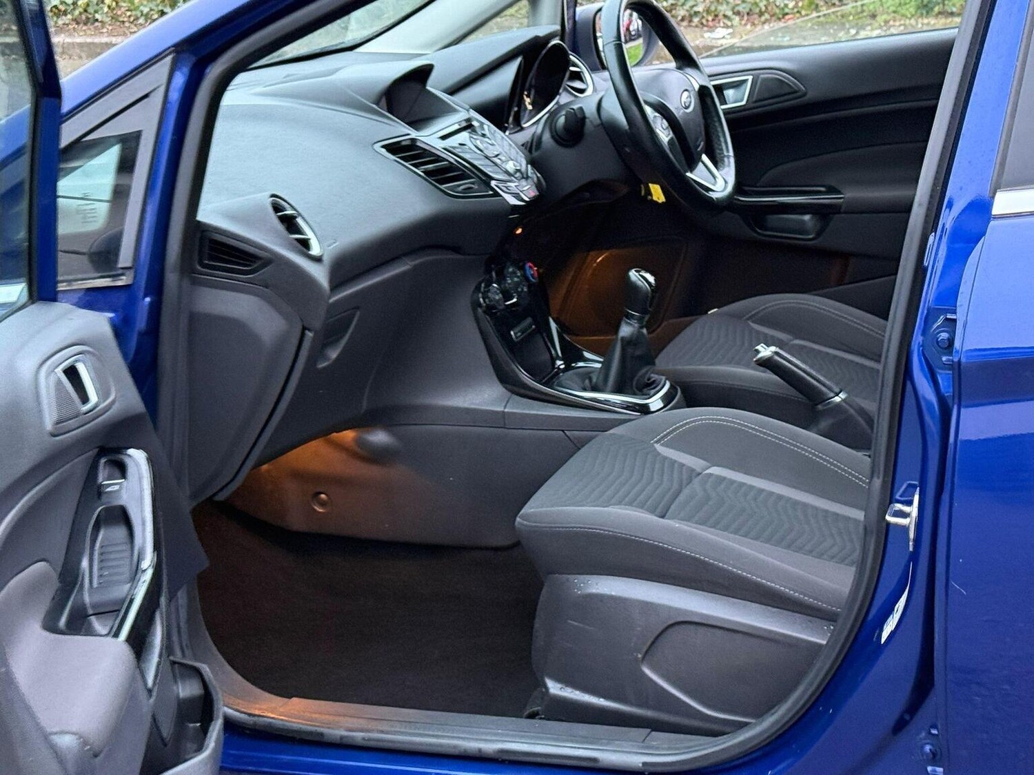 Used Ford Fiesta 2017 for sale - 77906629: Photo 32