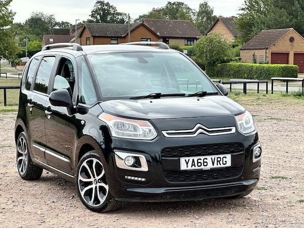 Used Citroen C3 Picasso 2017 for sale - 75550301: Photo 1