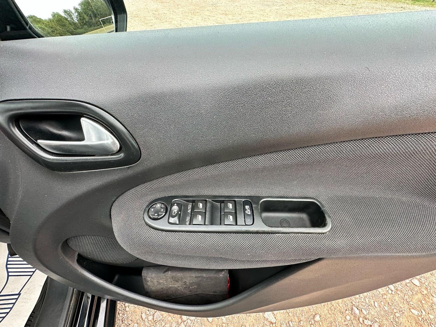 Vehicle 25