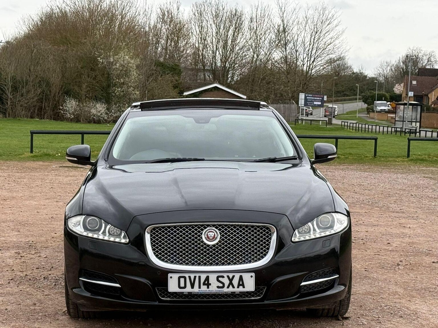Used Jaguar XJ 2014 for sale - 77906594: Photo 2