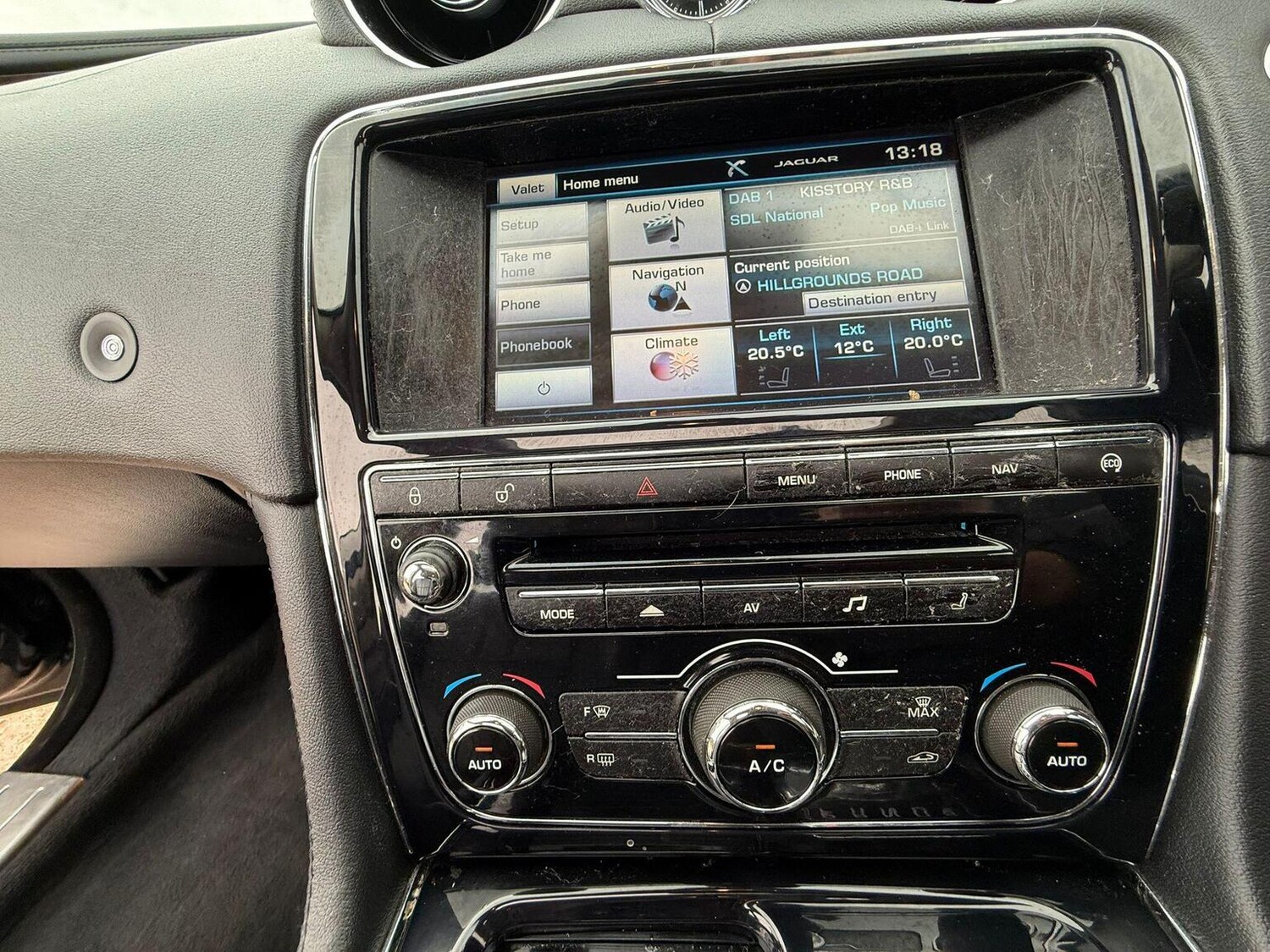 Used Jaguar XJ 2014 for sale - 77906594: Photo 28