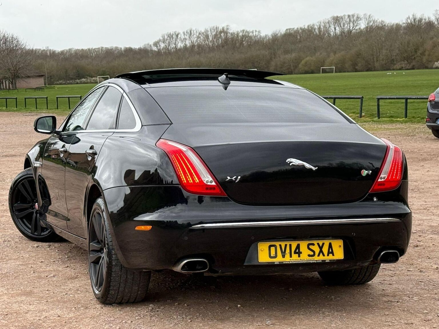 Used Jaguar XJ 2014 for sale - 77906594: Photo 4