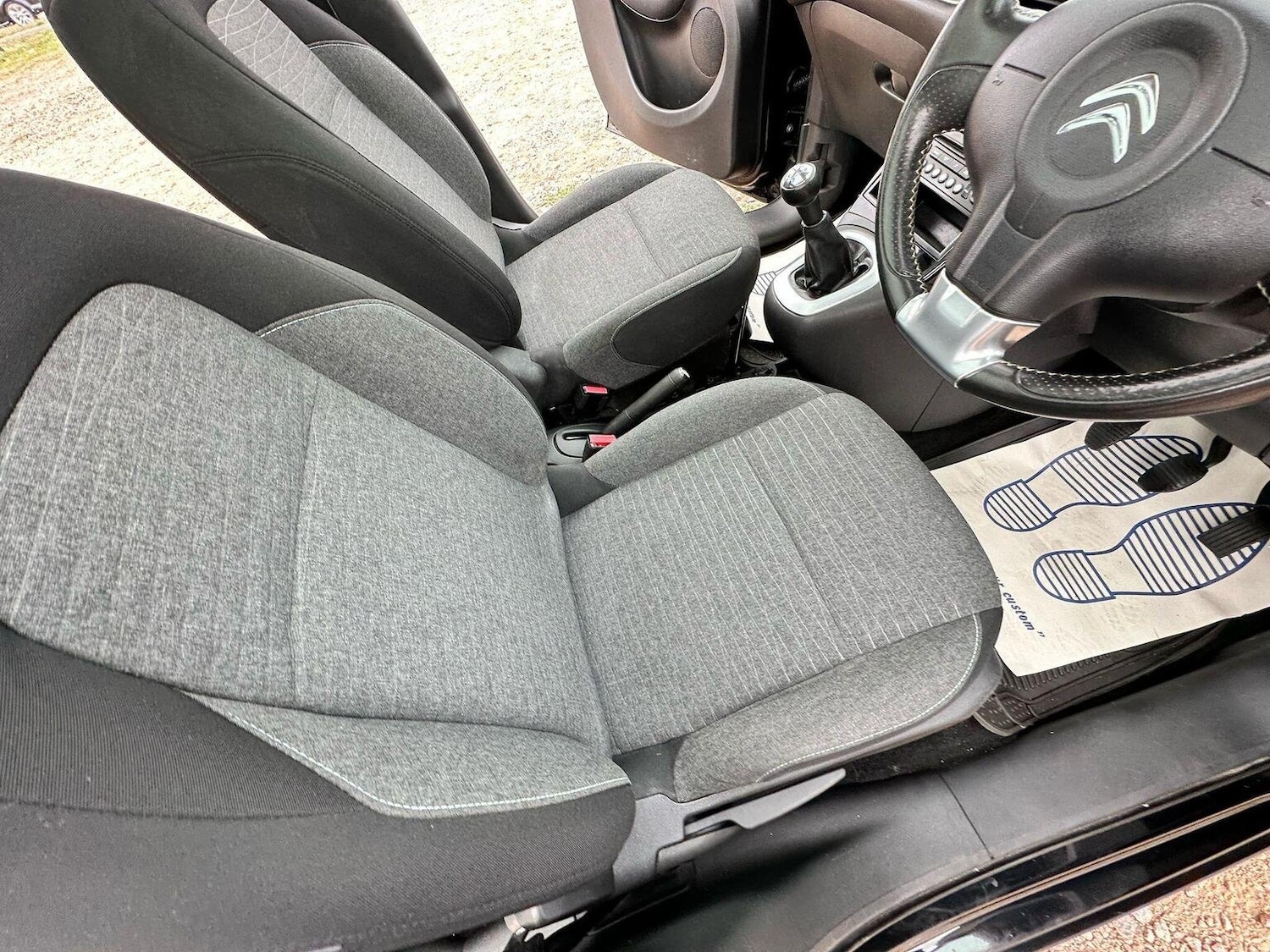 Used Citroen C3 Picasso 2017 for sale - 77173035: Photo 20