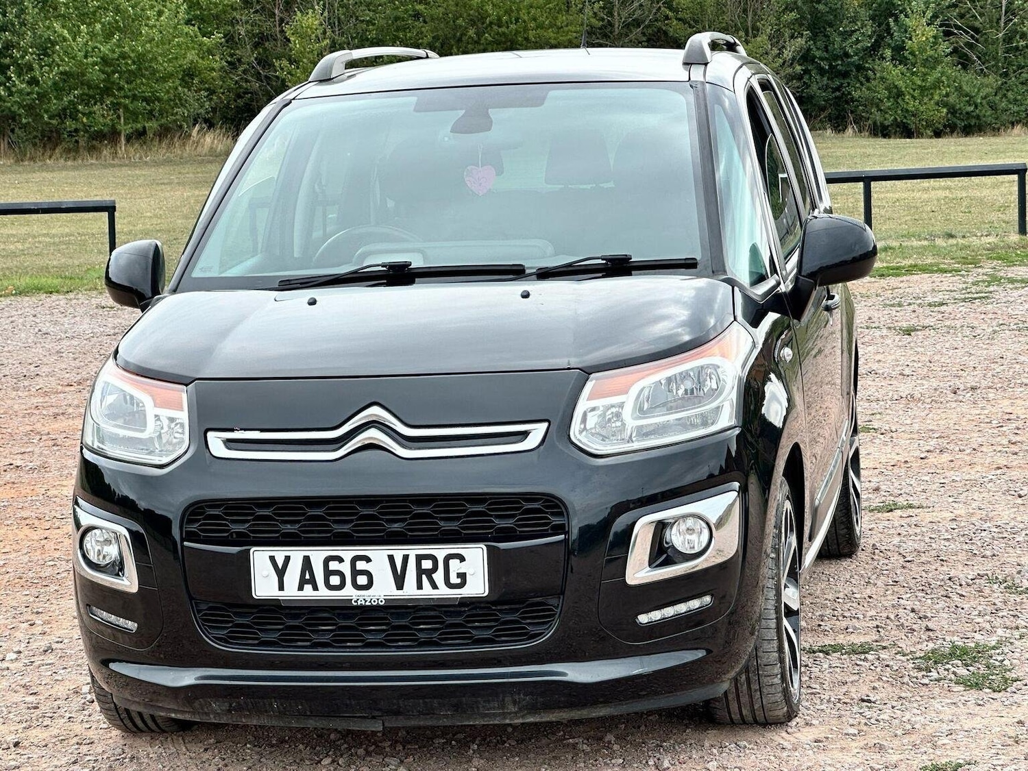 Used Citroen C3 Picasso 2017 for sale - 77173035: Photo 7