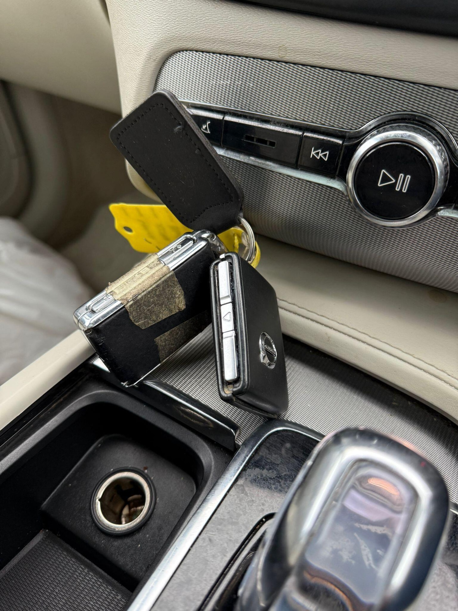 Used Volvo XC90 2015 for sale - 77643753: Photo 14