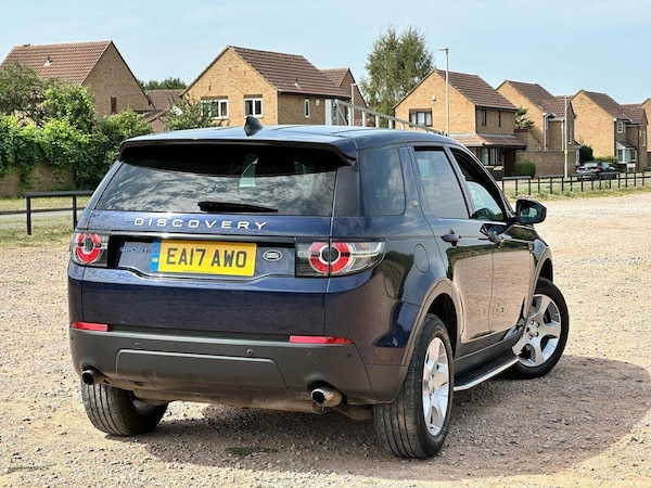 Used Land Rover Discovery Sport 2017 for sale - 75550236: Photo 13
