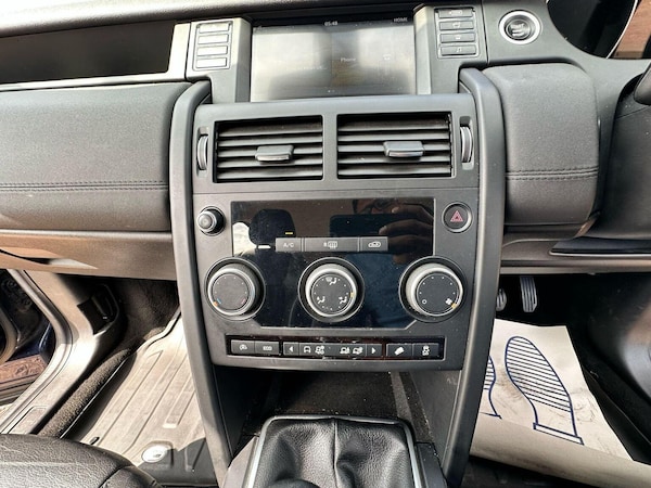 Used Land Rover Discovery Sport 2017 for sale - 75550236: Photo 15