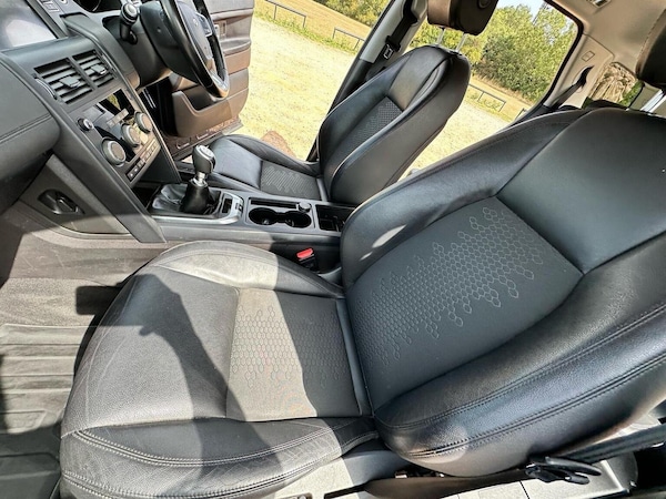 Used Land Rover Discovery Sport 2017 for sale - 75550236: Photo 34