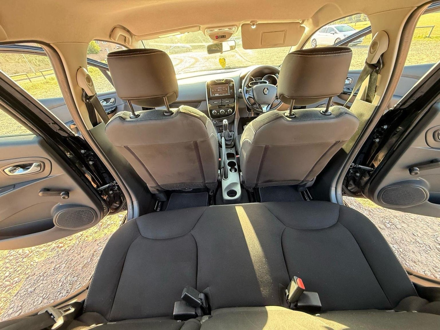 Used Renault Clio 2014 for sale - 77555056: Photo 20