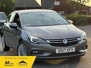 Used Vauxhall Astra 2017 for sale - 79360156: Photo