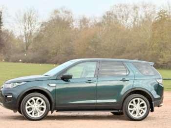 Used Land Rover Discovery Sport 2016 for sale - 74225617: Photo