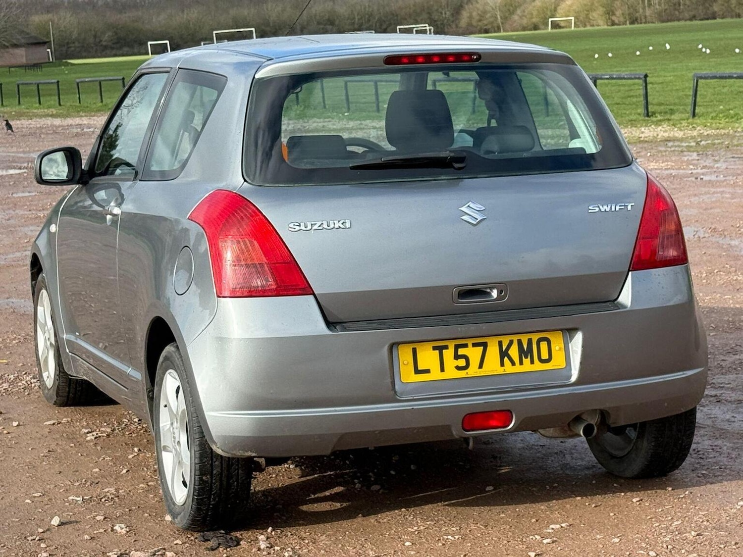 Used Suzuki Swift 2007 for sale - 77438304: Photo 7