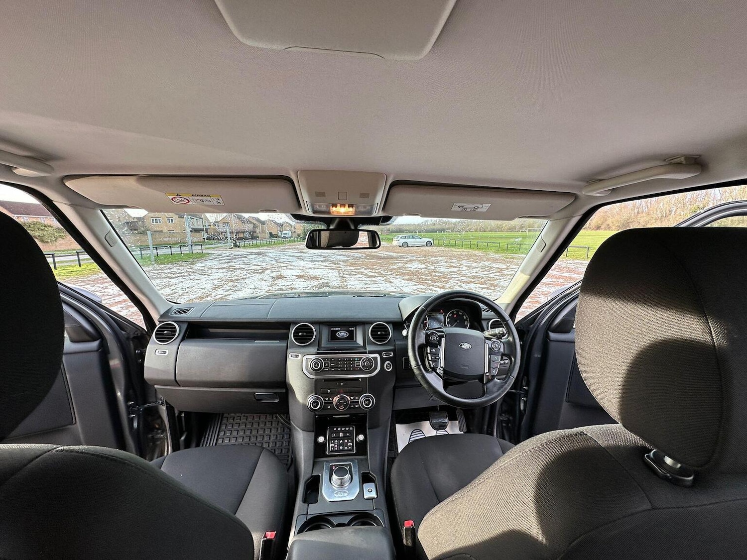 Used Land Rover Discovery 2016 for sale - 77173191: Photo 13