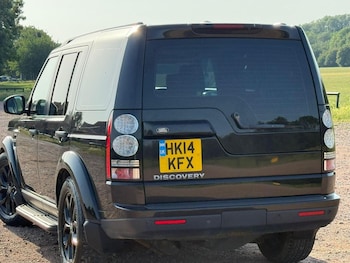 Used Land Rover Discovery 2014 for sale - 79010773: Photo
