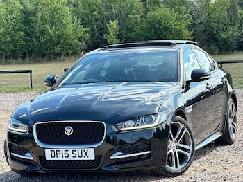 Used Jaguar XE 2015 for sale - 75550233: Photo