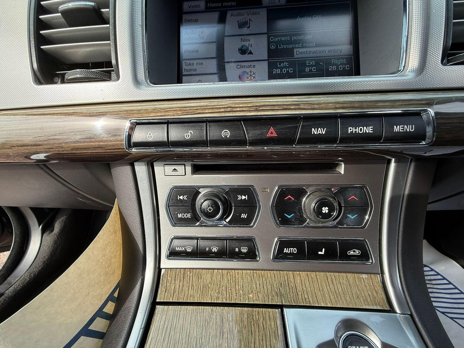 Used Jaguar XF 2012 for sale - 77906586: Photo 25