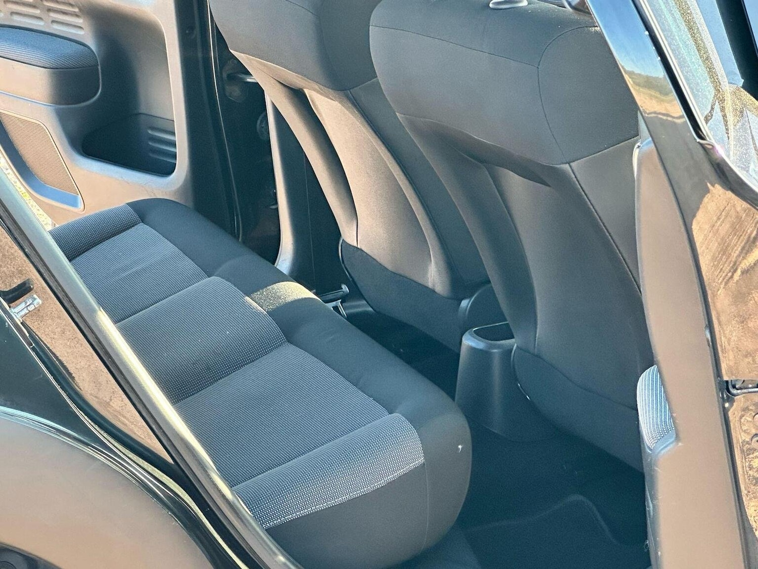 Used Citroen C4 Cactus 2016 for sale - 77073028: Photo 21