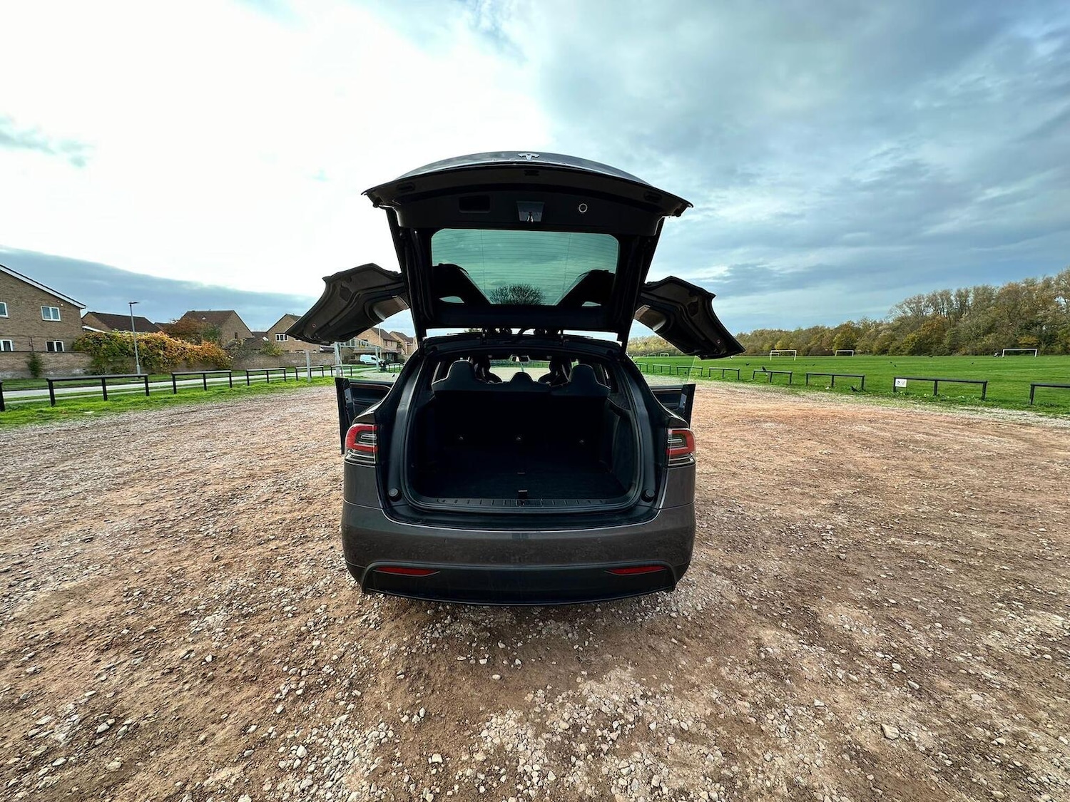 Used Tesla Model X 2017 for sale - 76521063: Photo 23