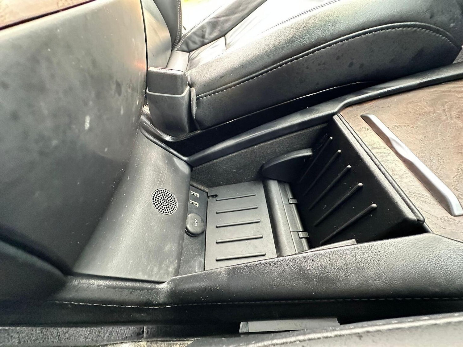 Used Tesla Model X 2017 for sale - 76521063: Photo 33