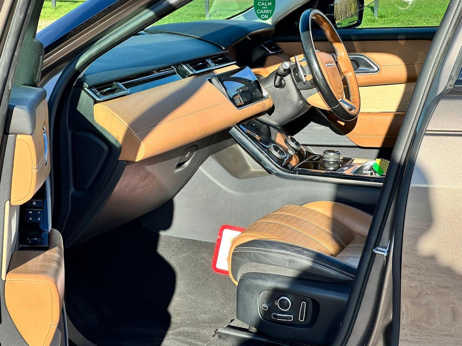 Used Land Rover Range Rover Velar 2018 for sale - 76666072: Photo 31