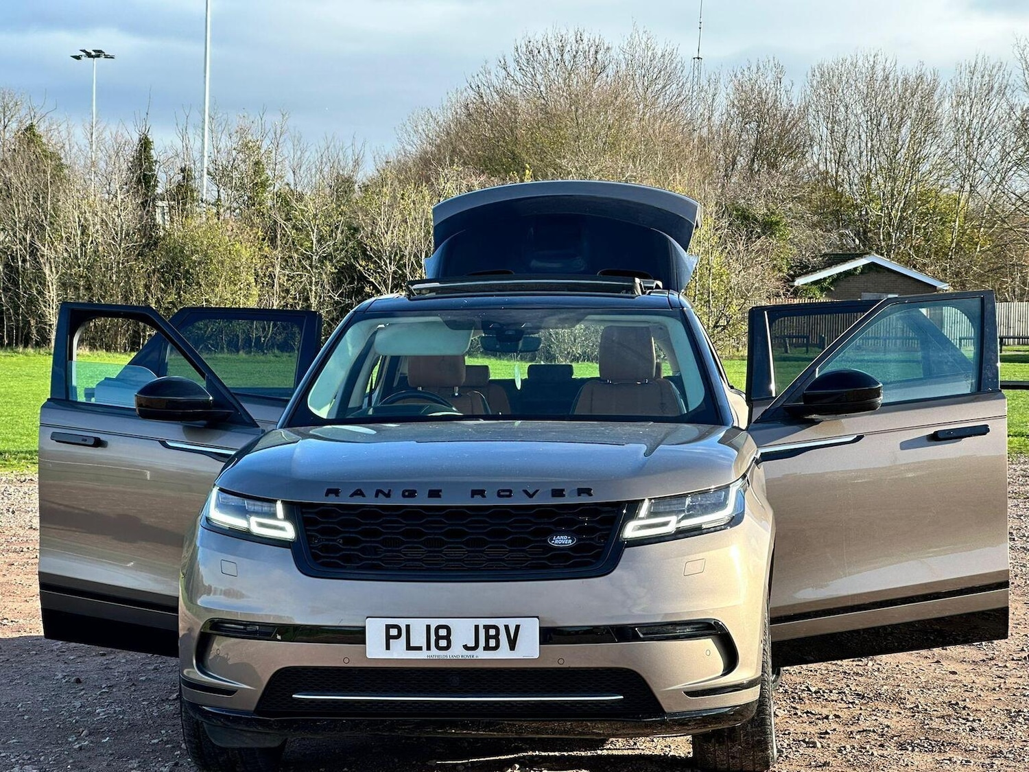 Used Land Rover Range Rover Velar 2018 for sale - 76666072: Photo 6