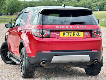 Used Land Rover Discovery Sport 2017 for sale - 75481606: Photo
