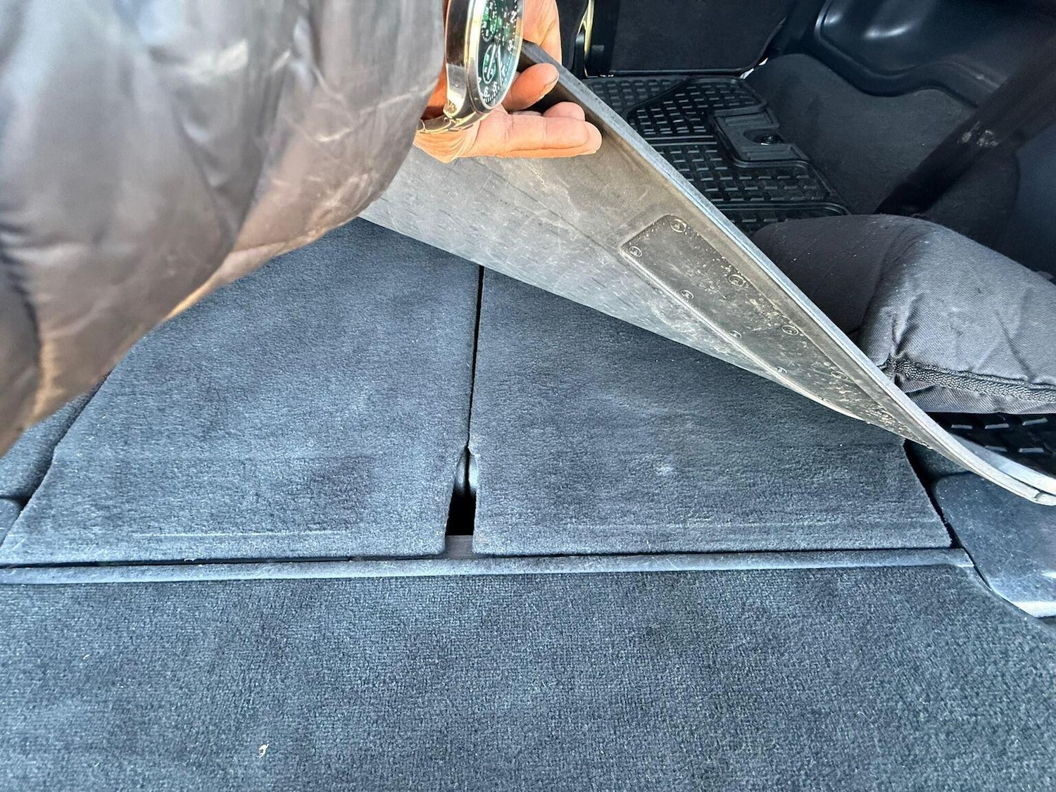 Used Land Rover Discovery 2015 for sale - 78168915: Photo 34